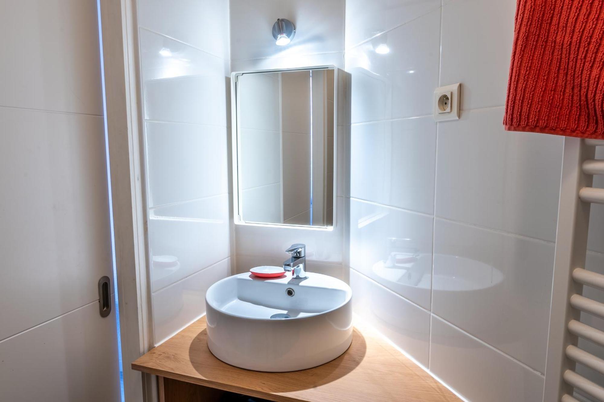 Capstay La Station - Lourdes - Centre - Residence Serenity Екстер'єр фото